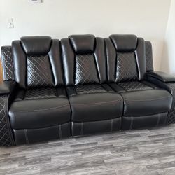 Reclining Leather Couch w/ Recliner And Rug