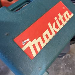 Makita Grinder