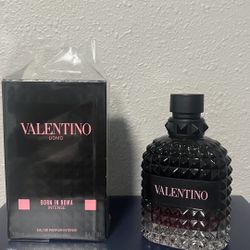 Valentino Born In Roma Intense 