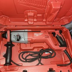 Milwaukee Rotary Hammer 