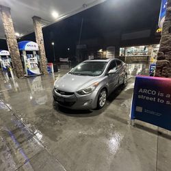 2012 Hyundai Elantra