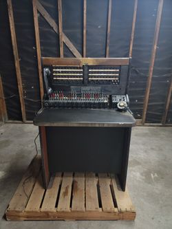 Houston Operator Switchboard