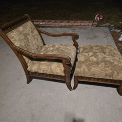 Free Guildcraft Chair And Ottoman 