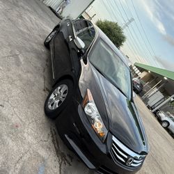 2012 Honda Accord Super Clean!!!