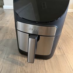 Gourmia 7-Quart Digital Air Fryer - Stainless Steel (Like New)