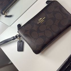 Coach Wristwallet