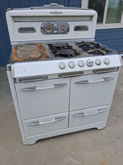 Vintage Chambers Range Stove for Sale