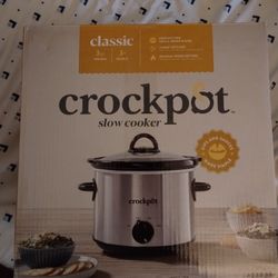 Crockpot Slow Cooker 3qt Brand New