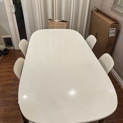 Dining table with 6 chairs