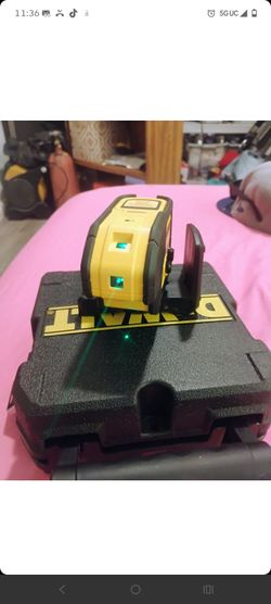 DeWalt Green Laser Leveler
