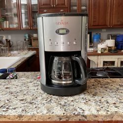 12 Cup Coffee Maker
