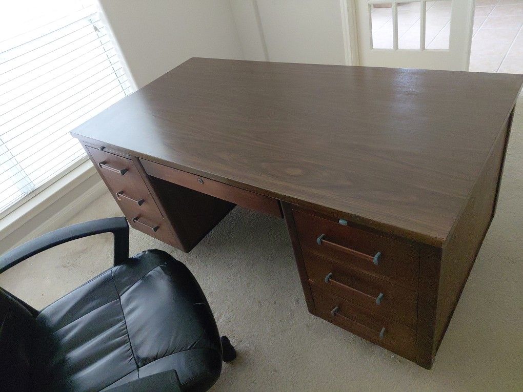 Desk