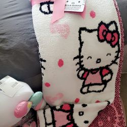 Hello Kitty Blanket UFT