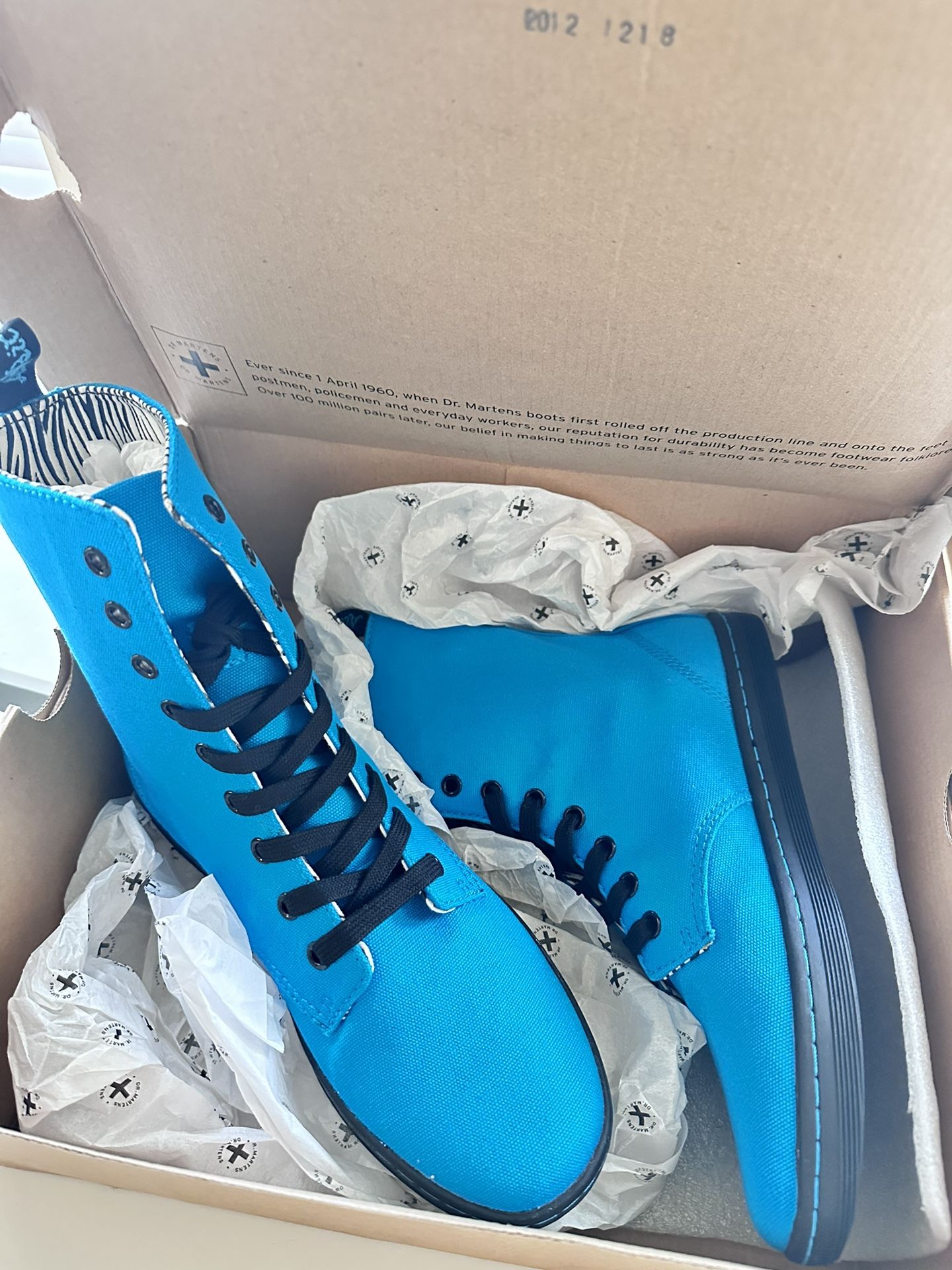 High Top Electric Blue Dr. Martens Stratford Combat Boots Size 8 Women’s