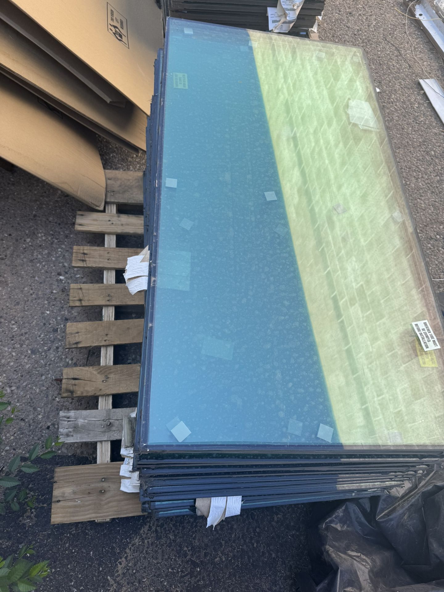 40 Pieces Of Laminated Tempered Glass