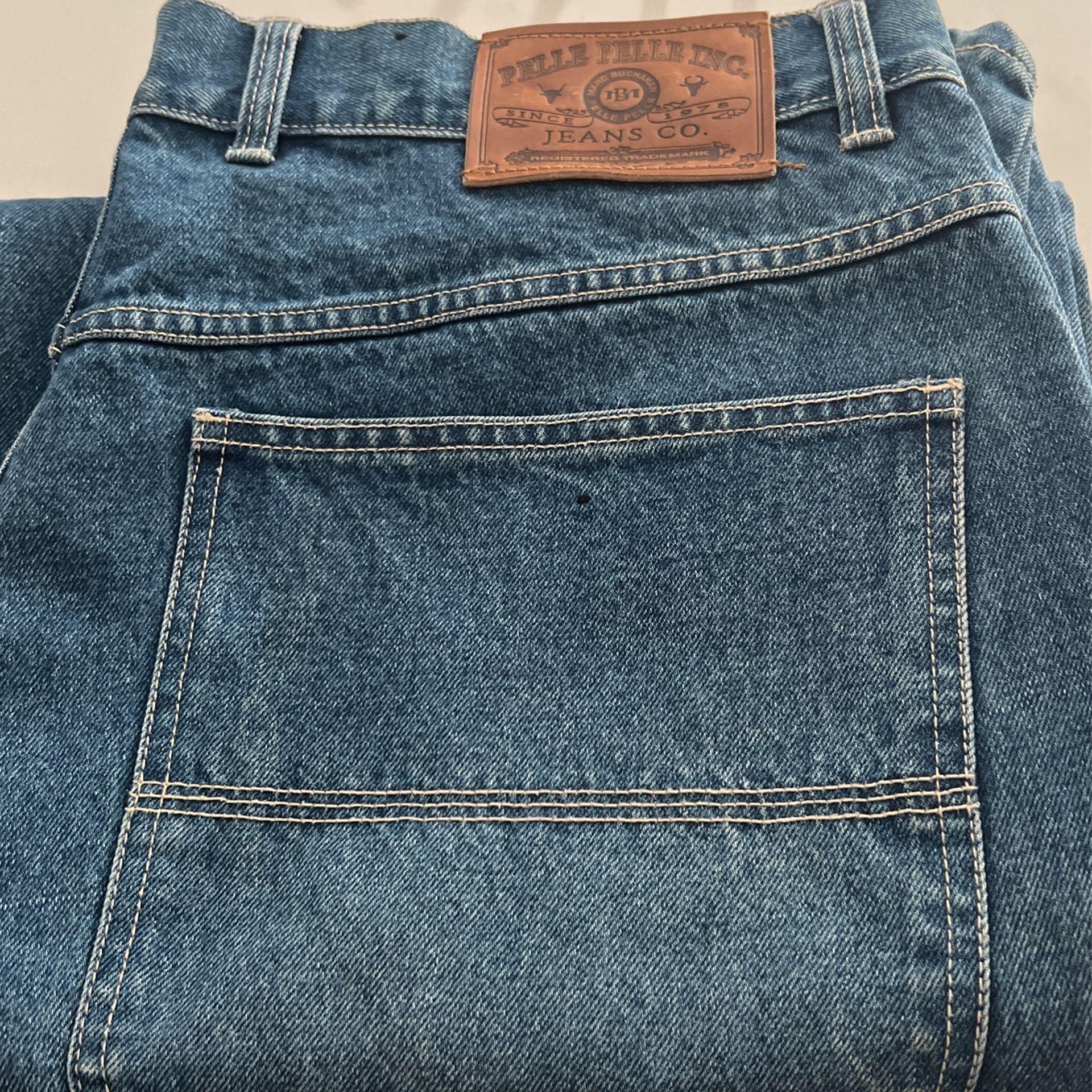 Men’s size 40 Pelle Pelle Jeans