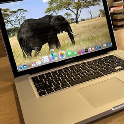 Apple MacBook Pro 15” i7/8GB/256GB SSD $180 