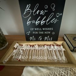 Bride & Groom / Wedding decor