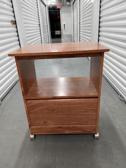 TV Stand/Entertainment Center