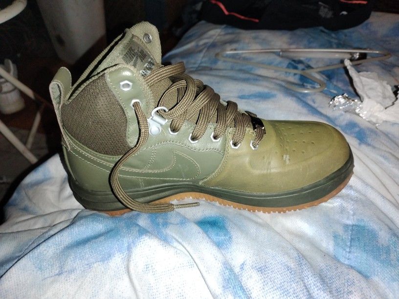 Bran New Nike Af1 Size 5.5  Asking 75$