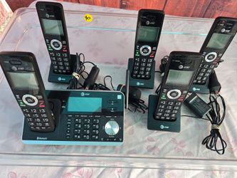 AT&T Cordless Phones - 5 Handsets