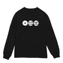 bts arirang Long Sleeved Tshirt Nwt L