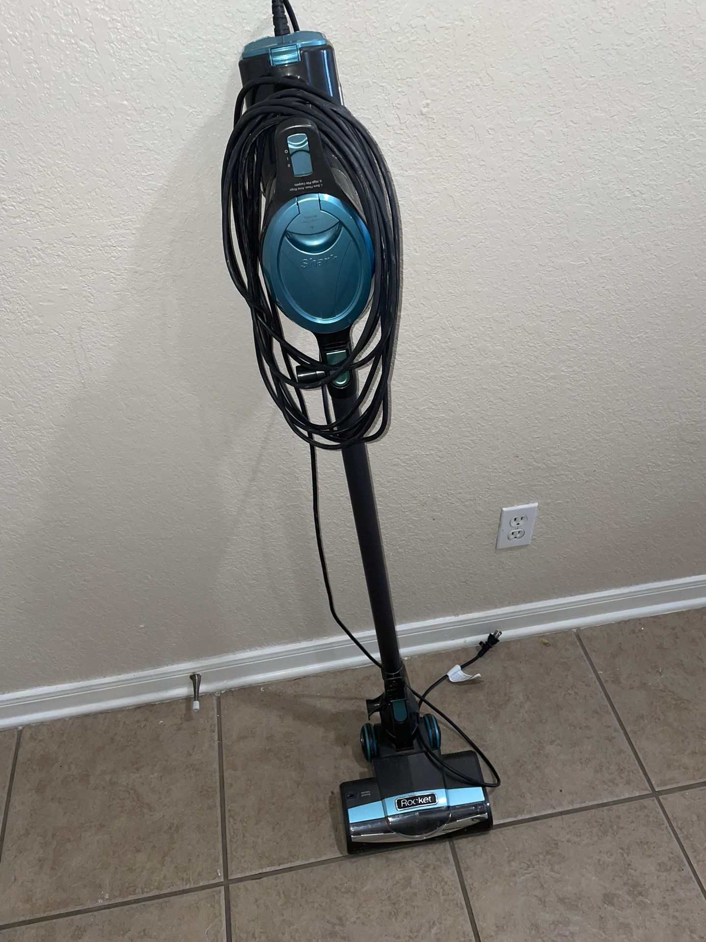 Shark Rocket Vacuum for Sale in San Antonio, TX OfferUp