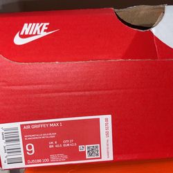Nike Max 1 Men’s Size 9