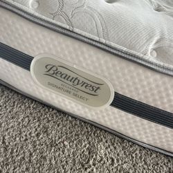 HBM TT BRB Ashaway Plush Full Size Mattress