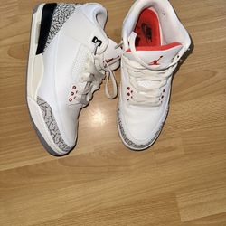 Men’s Shoes Size 10   