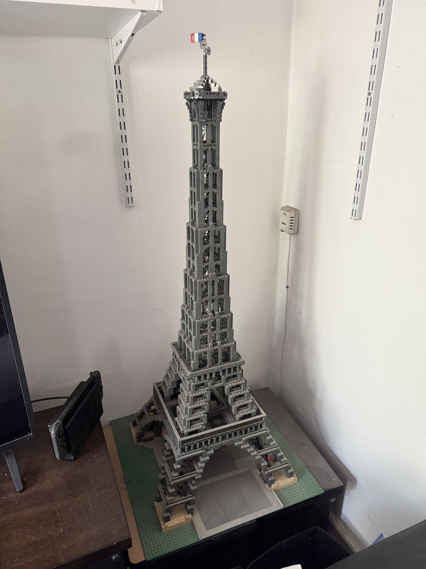 LEGO Eiffel Tower 10181