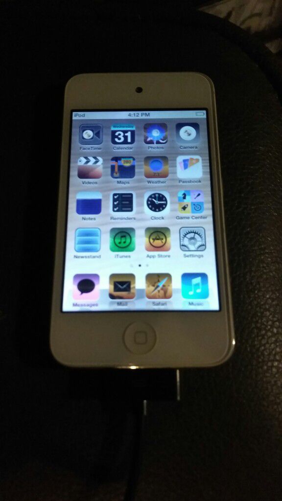 iPod Touch 4th Gen 8Gb