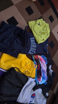 nike adidas,Champion, 4 tee , 5 shorts xl