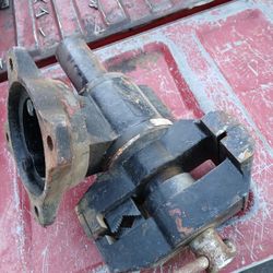 VINTAGE OLYMPIA VISE!!! 180$