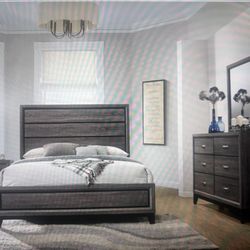 Brand New 4 Piece Bedroom Set !!!  Queen Size !!