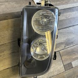 2010 Dodge Charger Rh Headlight OEM