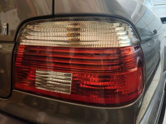 BMW E39 OEM Tail Lights