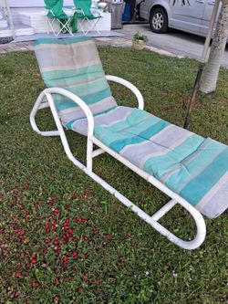 Outdoor Pvc Chaise Lounge 