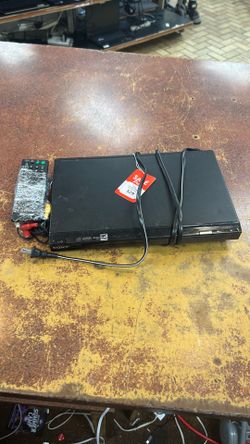 Sony cd/dvd player w/ remote