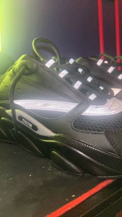 Dior b22 size 42