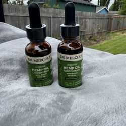 Dr. Mercola Organic Hemp Oil Concentrate W/Black Seed Oil 1 Fl. Oz X 2