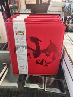 Pokemon Charizard 12 Pocket Zipped BINDER. $50