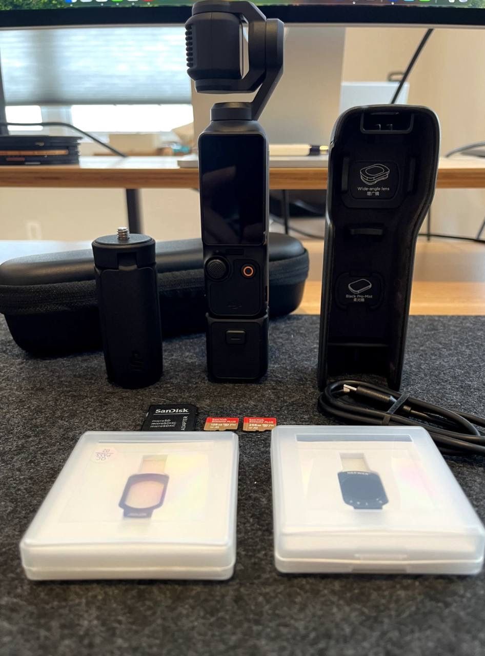 DJI Osmo Pocket 3 MINT w/ Cases, 2 SD Cards, VND Filter, Diffus. Filter, Tripod
