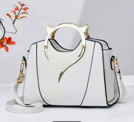 Brand New Women's Handbag/Shoulder Bag
