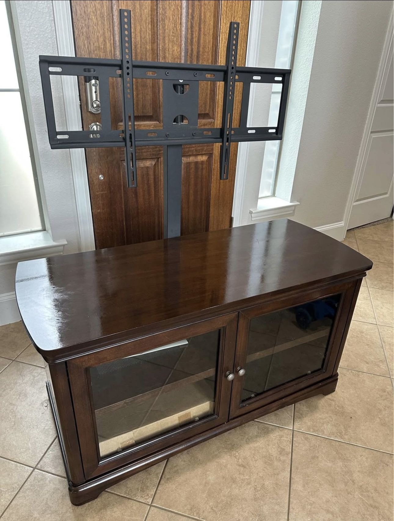 Real Wood Tv Stand With Tv Mount