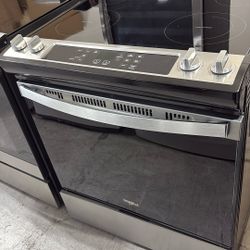 Whirlpool 30” Slide In Electric Range 