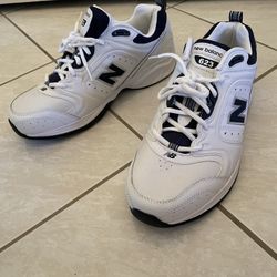 Size 10 - 4e- New Balance 623 White - MX623WN- Missing 1 Insole 