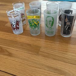 LOT OF KENTUCKY DERBY VINTAGE GLASSES