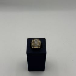 Ladys Ring
