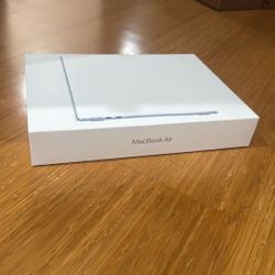 Brand New MacBook Air 13-Inch